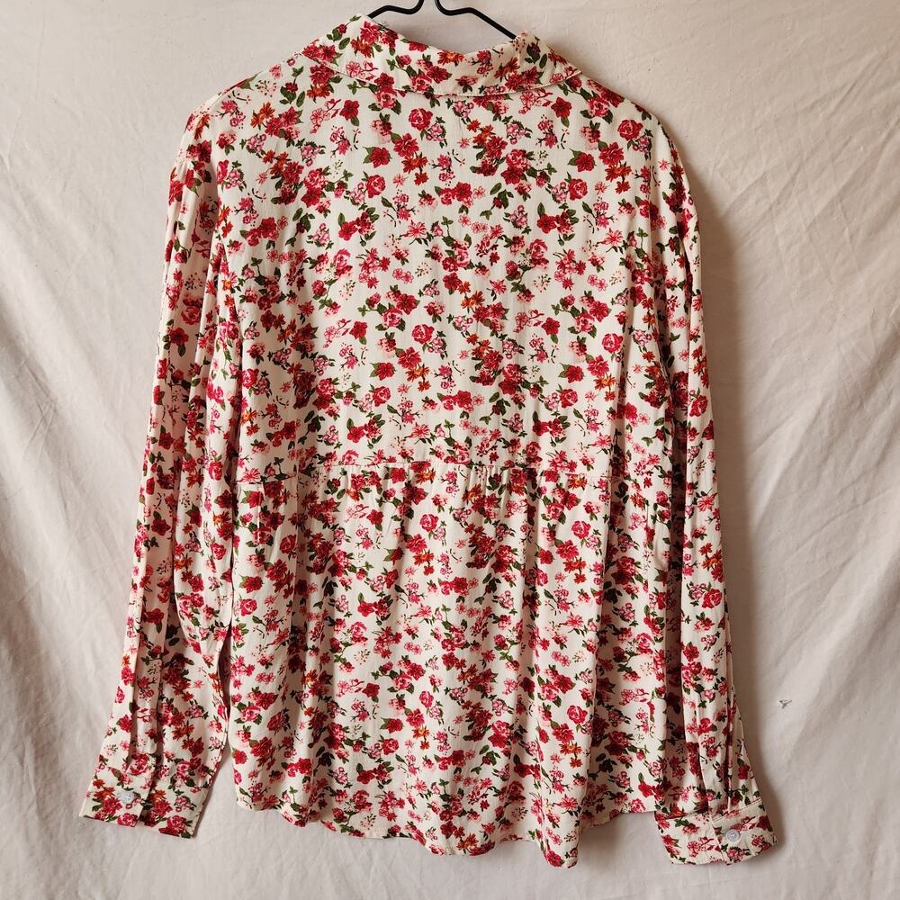 Size Small Red Pink Mini Floral Soft Button Up Blouse Feminine Romantic Top - Picture 3 of 7